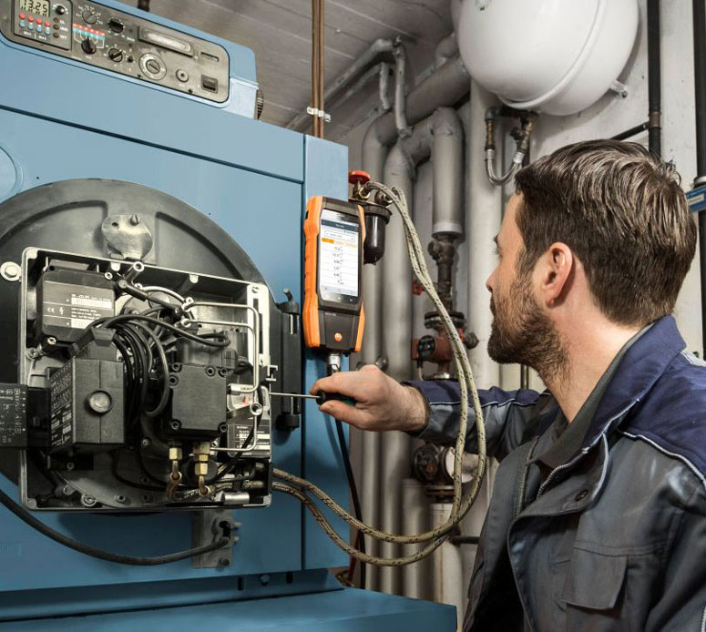 Testo 300 combustion analyzer SmartTouch operation